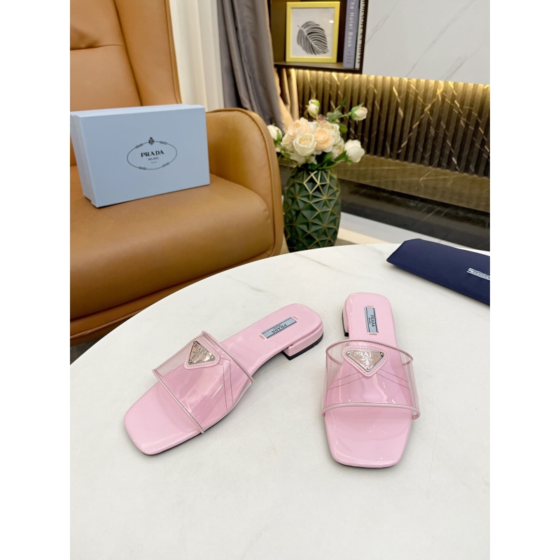 Pra*a slippers
